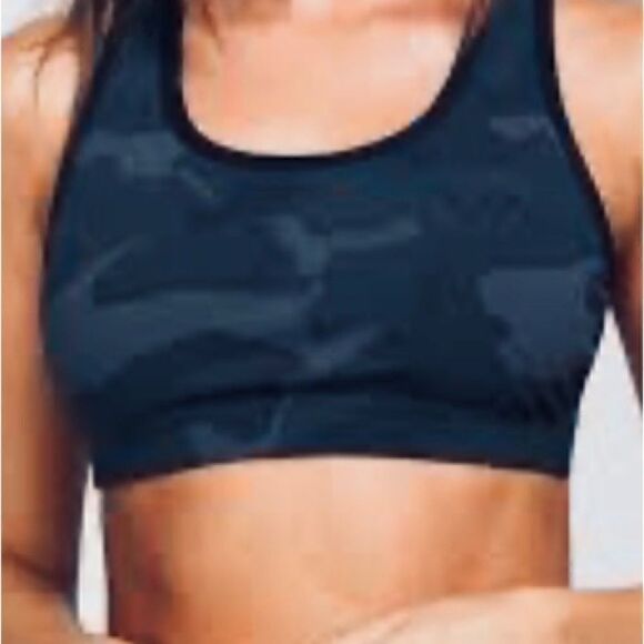 VS Pink camouflage sports bra - Picture 1 of 5
